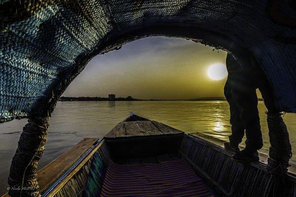 Sur le Fleuve Niger
